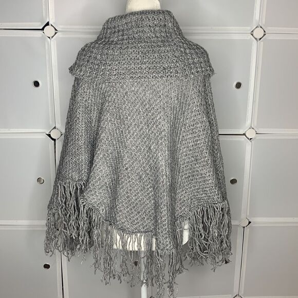 Uno Core Gray Knit Cowl Neck Poncho Sweater OS - Picture 3 of 5